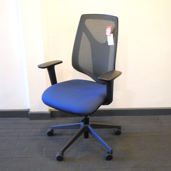 6735 CHOT DSC 0020