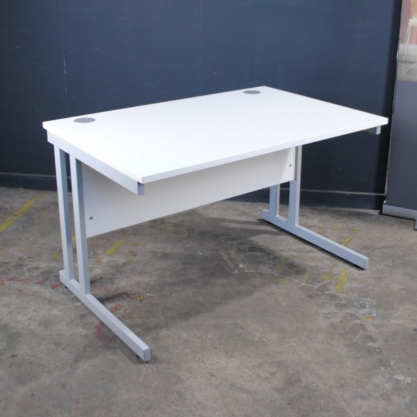 6850 DE12 DSC 0009