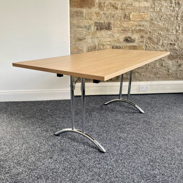 7536 TF Oak Folding Table 01 v2