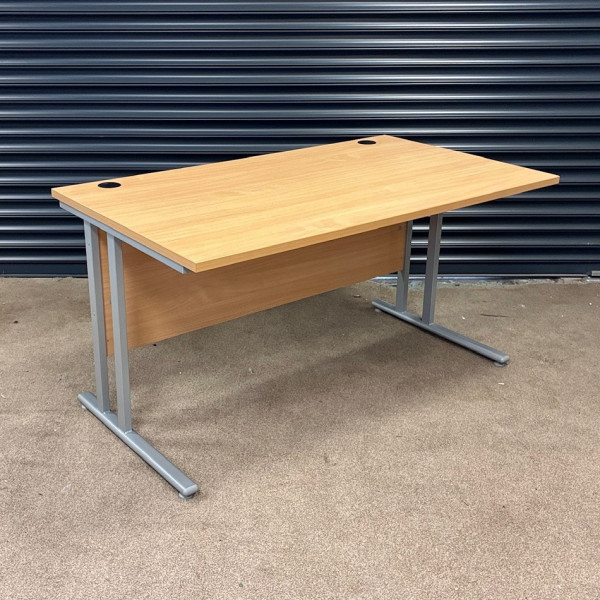 8151 DE14 Maestro 1600 Rectangular