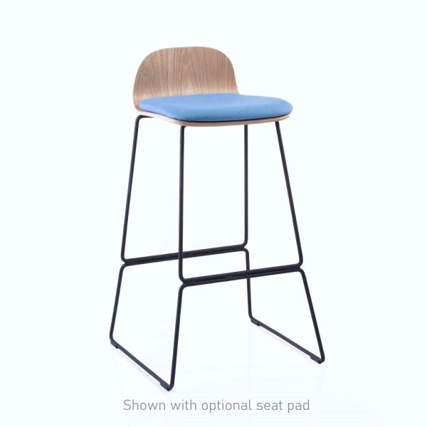 A06 Shown With Optional Upholstered Seat Pad