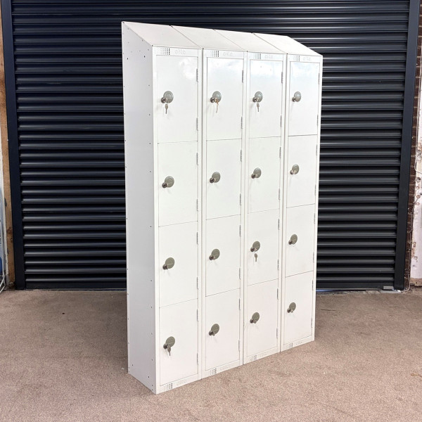 Lockers 2