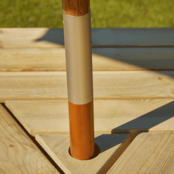 Winer Diner Picnic Table Insitu Outdoor Detail Image 3